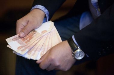 По информации издания «Кавказ Пост», зам мэра Нальчика обогнал шефа по доходам на 2,5 млн рублей