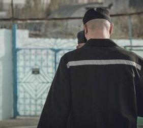 Жителя Ставрополья на 15 лет лишили свободы из-за изнасилования дочери