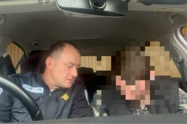 В Кабардино-Балкарии задержан нетрезвый водитель, который, бросивмашину, пытался сбежать от полиции