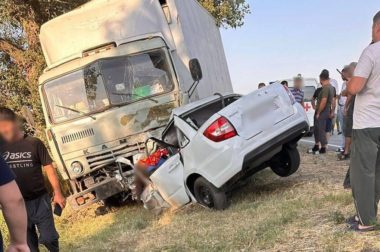 В КБР пять человек погибли в ДТП с участием грузового автомобиля